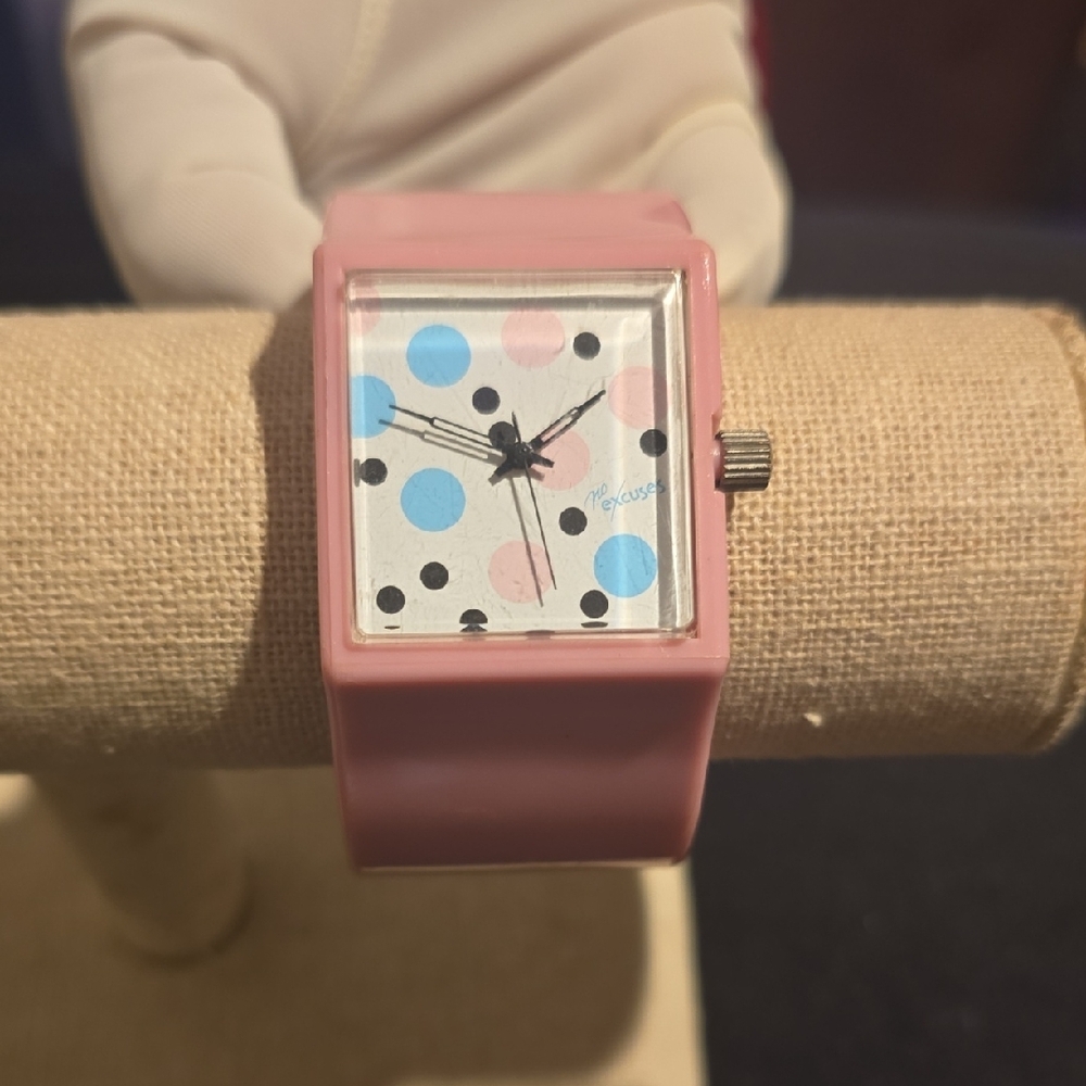 Vintage Pink Cuff Wearable Watch